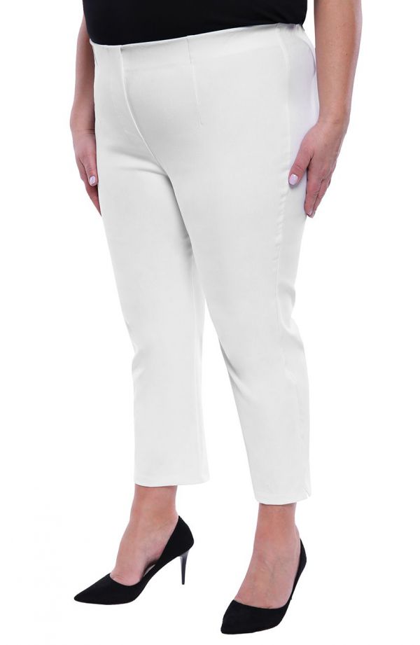 Pantaloni trei sferturi culoare albă