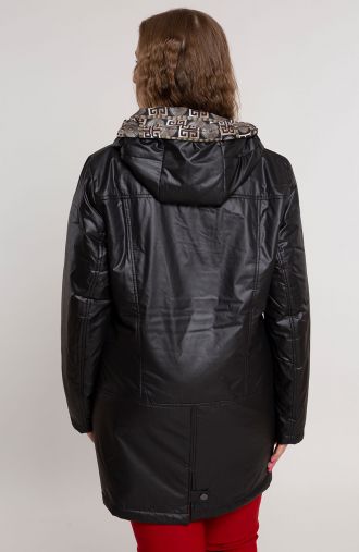 Jachetă neagră de tranziție cu glugă